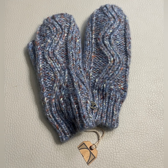 NWT - Fat Face Fleece Lined Wool Blended Ribbed Knit Mittens - Picture 1 of 6